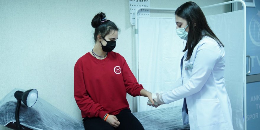 Okullara Hemşireler Görevlendirilecek! MEB Yönergesini Hazırladı!