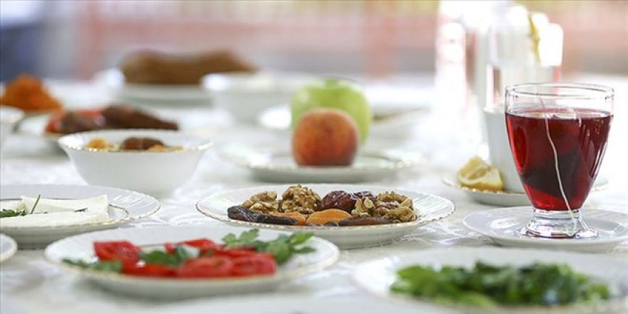 Dilaltı hapı, astım ilacı, burun spreyi orucu bozar mı? Diyanet yanıtladı