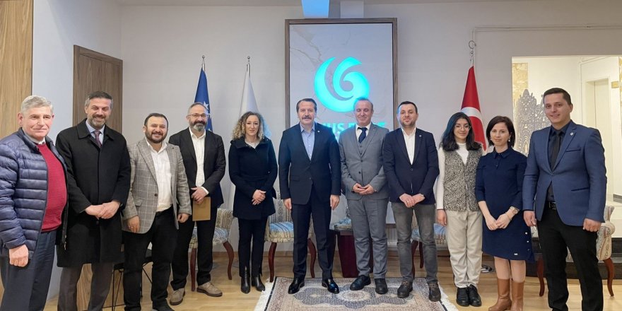 Ali Yalçın ve Hasan Yalçın Yayla, Kosova'da Genel Kurula Katıldı