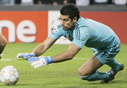 VOLKAN YİNE İMZALAMADI