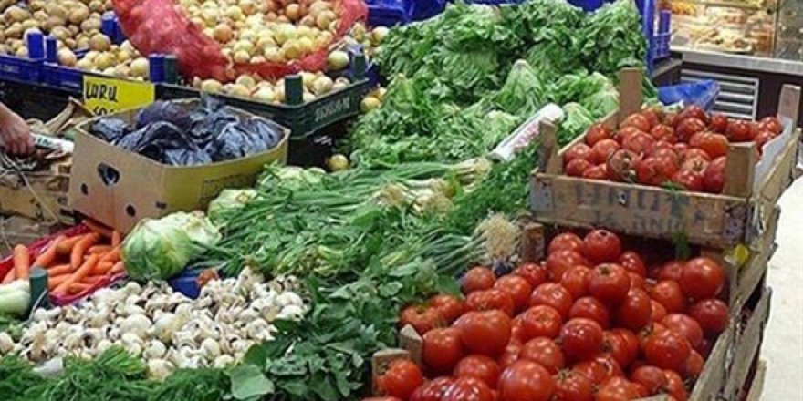 Yeni Şafak Gazetesi: Pazarda fiyatlar yarı yarıya düştü!