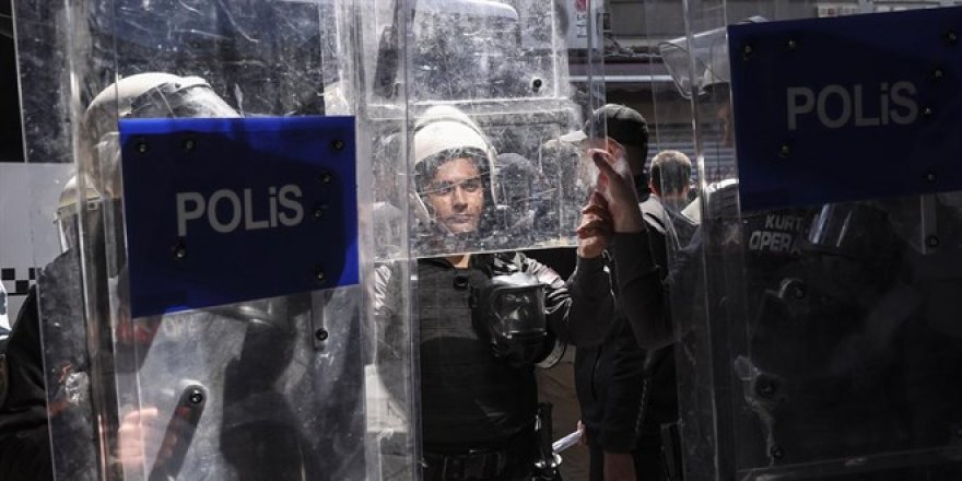 1 Mayıs'ta görevli polislere sadece sandviç mi verildi? Emniyet'ten açıklama