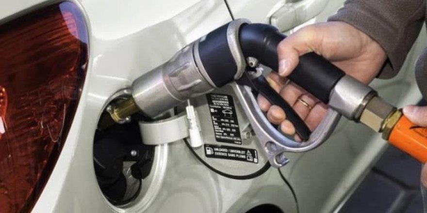 LPG'ye indirim, benzin ve motorine zam geliyor