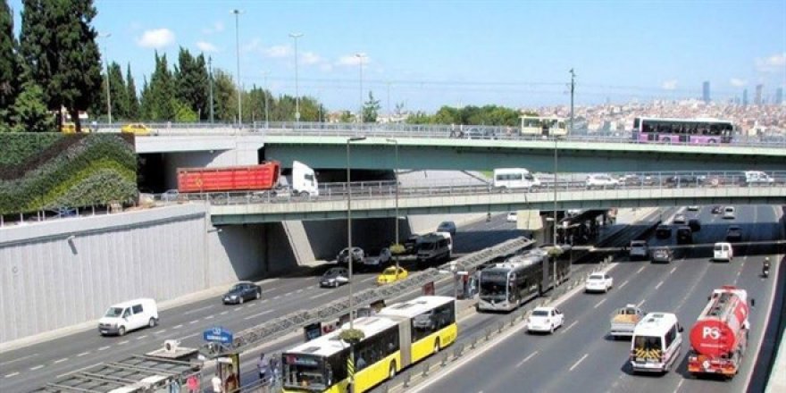 LGS'ye girecek öğrenciler ve görevli öğretmenlere toplu taşıma ücretsiz!