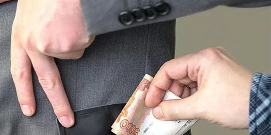 Rüşveti ver, krediyi kap