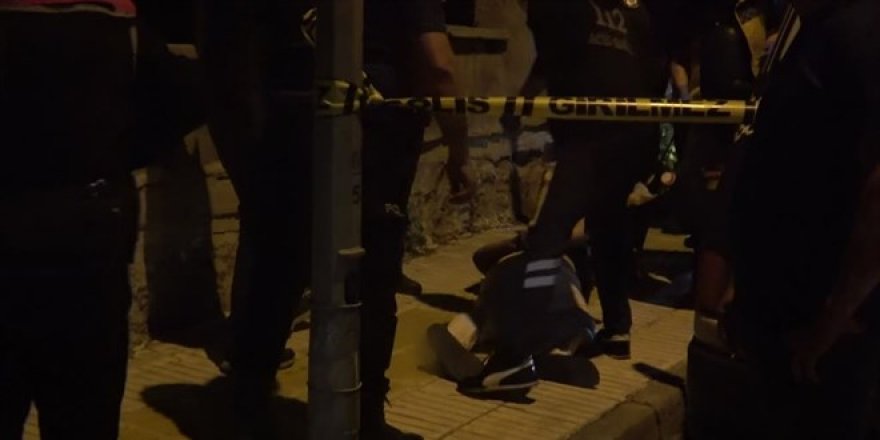 Polis otosuna ateş eden kişi vurularak etkisiz hale getirildi