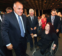 Komşuda sandıktan Jivkov ruhu çıktı