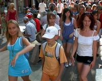 Yabancıya 30, yerliye 110 TL