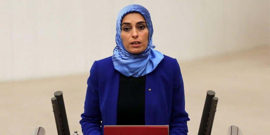 Zehra Taşkesinlioğlu’ndan Sedat Peker açıklaması: Yargı önünde hesaplaşacağım!