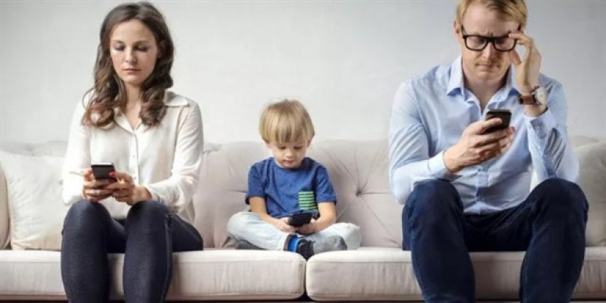 Evlilik azaldı, boşanma arttı, yuvalar çatırdıyor