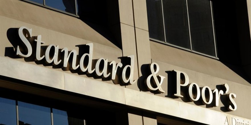 S&P, Türkiye'nin kredi notunu düşürdü
