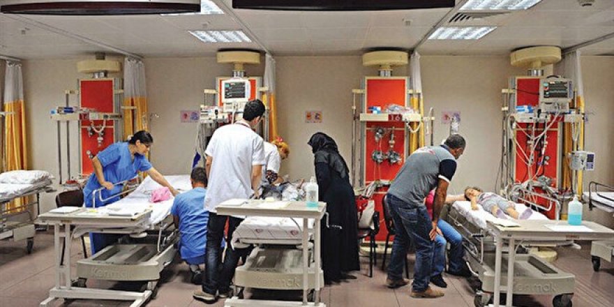 Grip olan acile koştu: 100 bin vakada 2 ölüm görülüyor