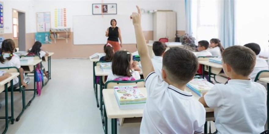 Sabah Yazarından Öğretmenlere: Havaları yavaş yavaş söndü!