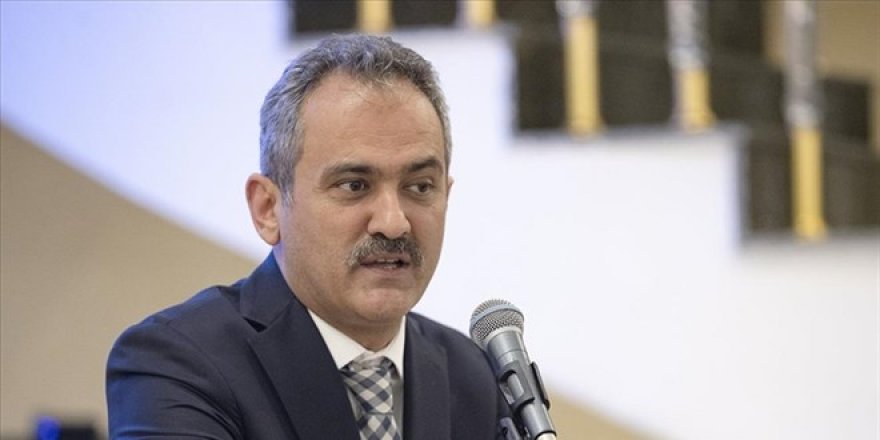 Bakan Özer: Ortaöğretimde 10 Bin Okul Projesi'ni yapacağız