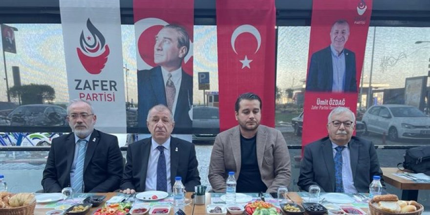 Özdağ: Kılıçdaroğlu Mansur Bey'in adaylığını desteklemeli