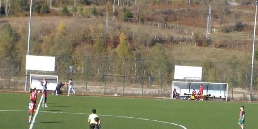 Futbol maçında kavga eden öğretmenlere soruşturma şoku!