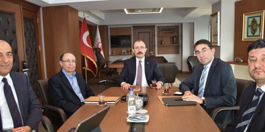 Bakan Muş zincir marketlerde fahiş fiyat uygulanmaması için adım attı