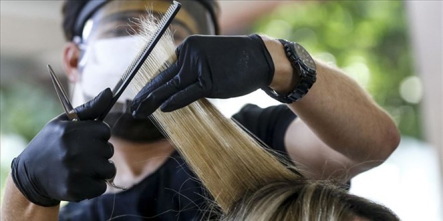 Berber ve kuaförlerin bir gün tatil olması uygulaması ertelendi