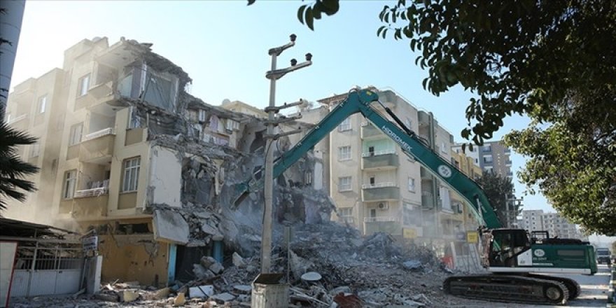 Bakan Kurum: 50 bin 576 binanın acil yıkılması gerekiyor