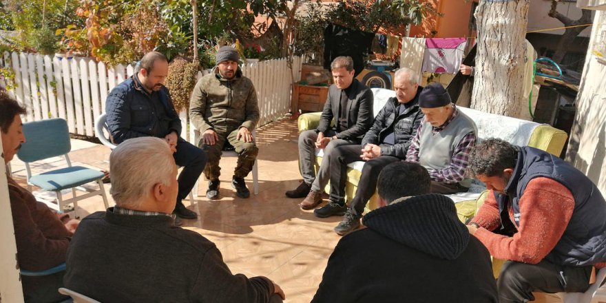 Türk Eğitim-Sen Yöneticileri Deprem Bölgesini Ziyaret Etti