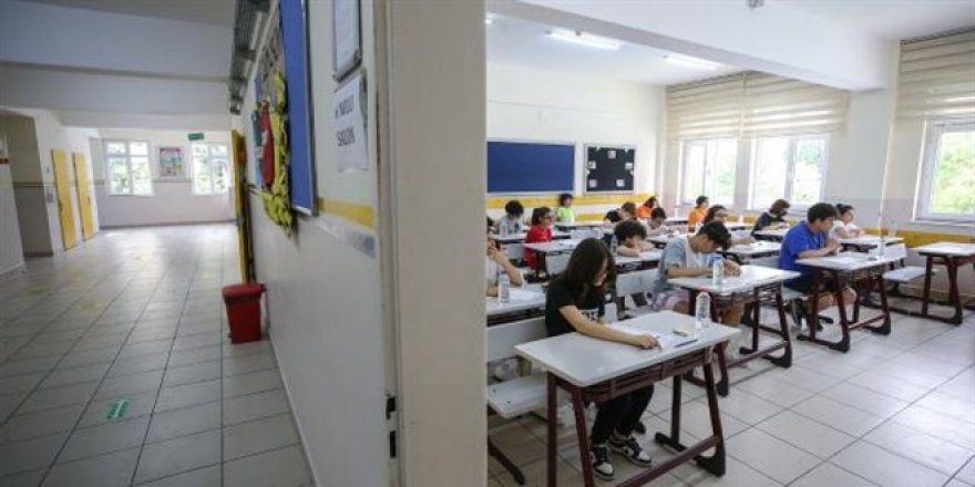 İstanbul Valiliği: Riskli 128 okulla ilgili çalışmalar sürüyor