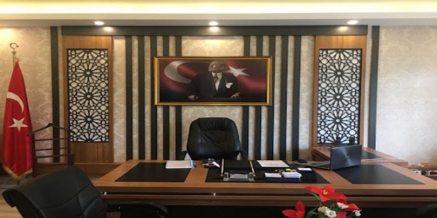 İl Milli Eğitim Müdürü Adaylık İçin Görevinden İstifa Etti