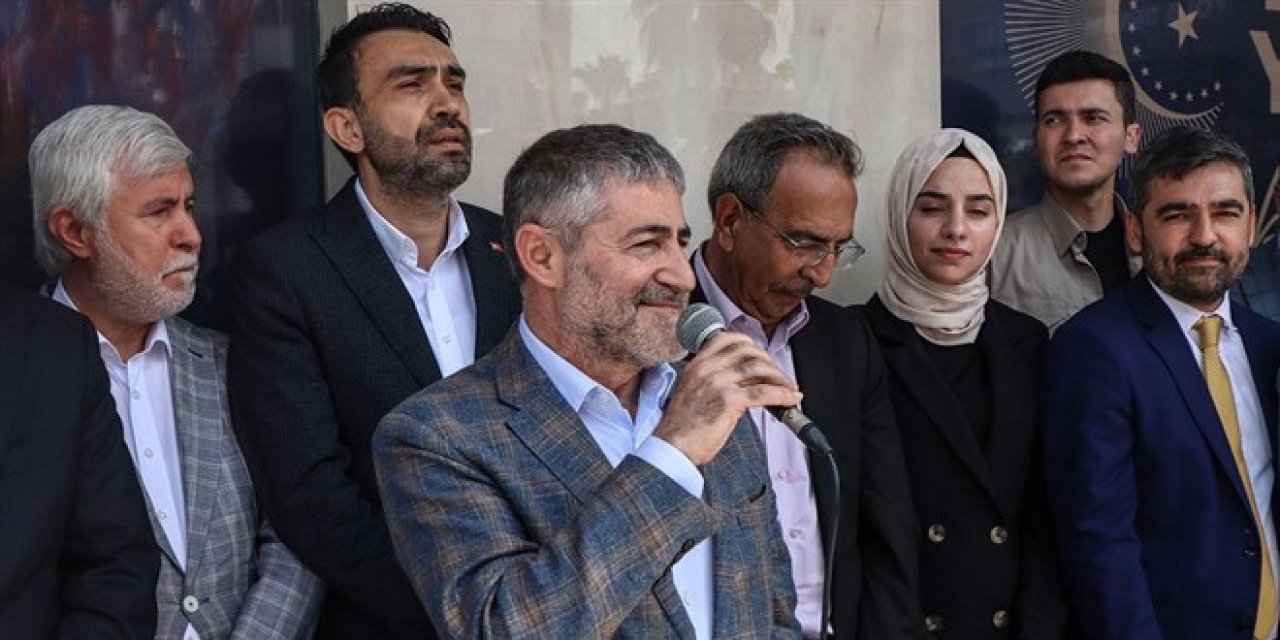 'Biz iktidara geldiğimizde altınları liralara çevirip dağıtacağız'