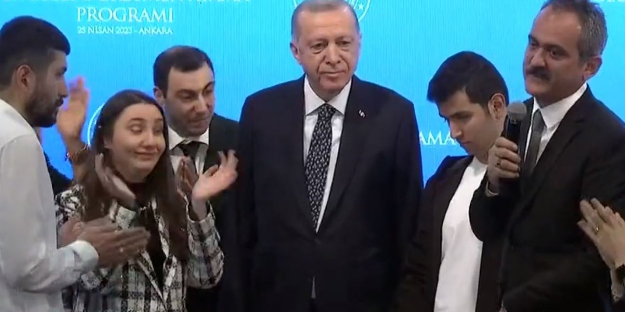 Bakan Özer: Başvuran tüm engelli öğretmenlerimizi atayacağız