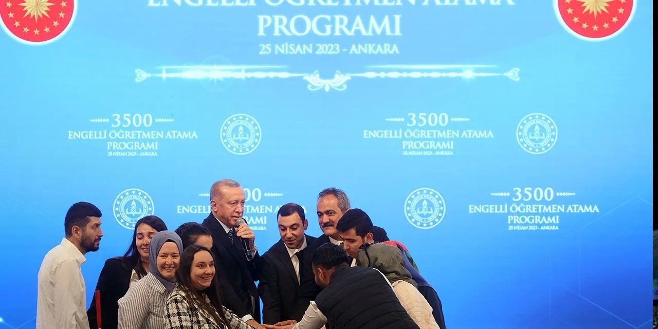 Engelli öğretmen atamasındaki yeni gelişmeyi Cumhurbaşkanı Erdoğan duyurdu
