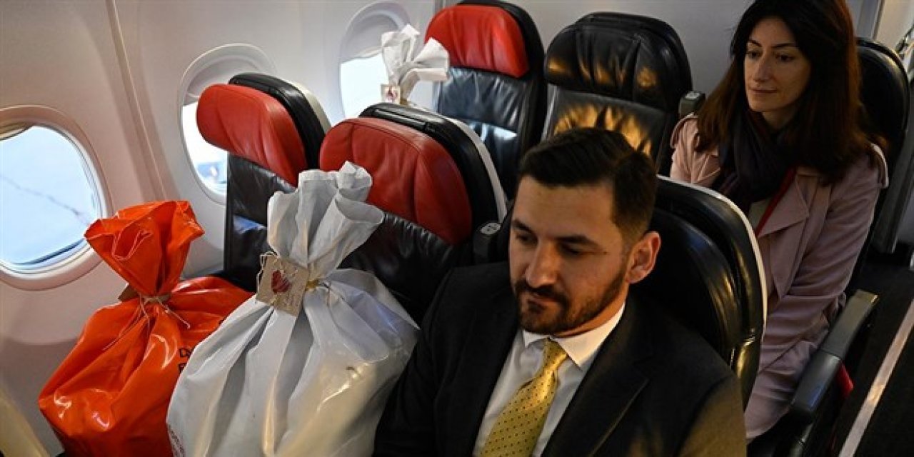 Yurt dışından oy pusulaları diplomatik kuryelerle Türkiye'ye gönderiliyor