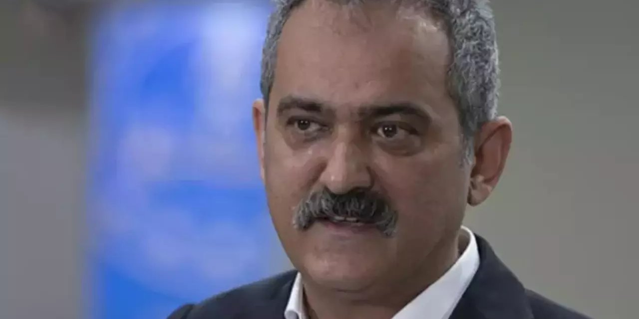 Eski Bakan Mahmut Özer gözlerden kaçan o ayrıntıyı Odatv'ye yazdı