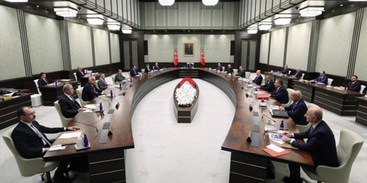 İşte AK Parti'de bakanlık için ismi geçenler