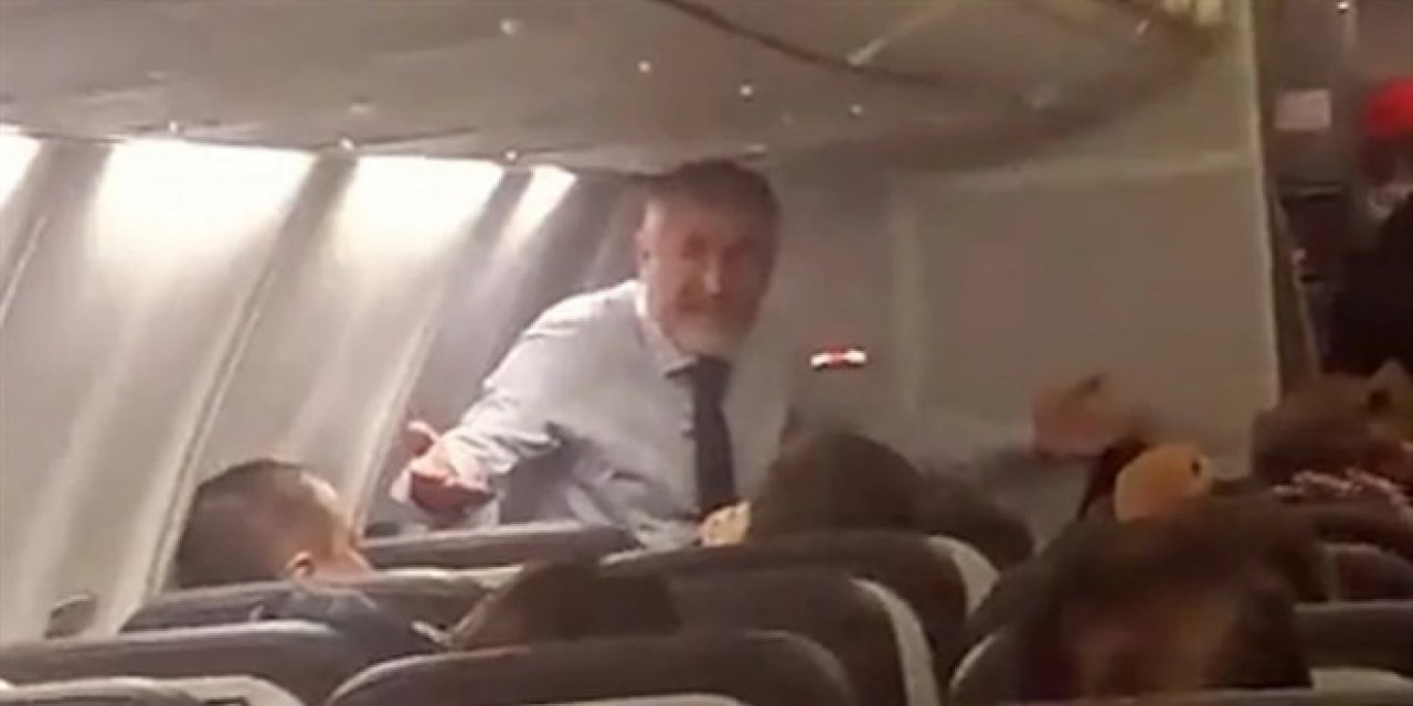 Bakan Nebati'den 'uçaktaki rötar görüntüsü' hakkında açıklama