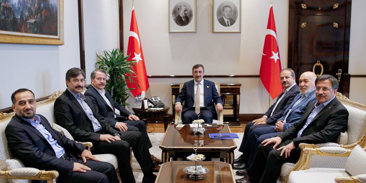 Memur-Sen’den Cumhurbaşkanı Yardımcısı Yılmaz’a ziyaret