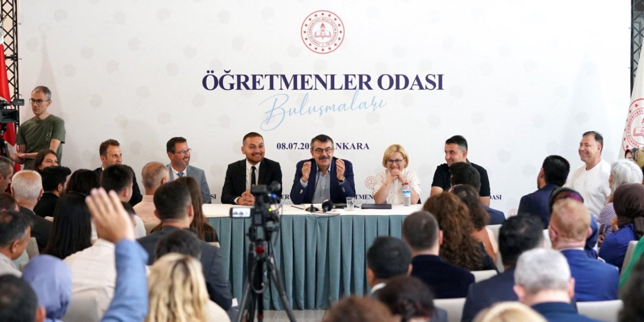 Yusuf Tekin, Öğretmenlerin Sorularını Cevapladı! Öğretmenlik Meslek Kanunu, Uzaktan Eğitim...