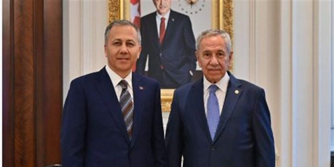 Arınç'tan Yerlikaya'ya iade edilen KHK'lılar hakkında teşekkür mesajı