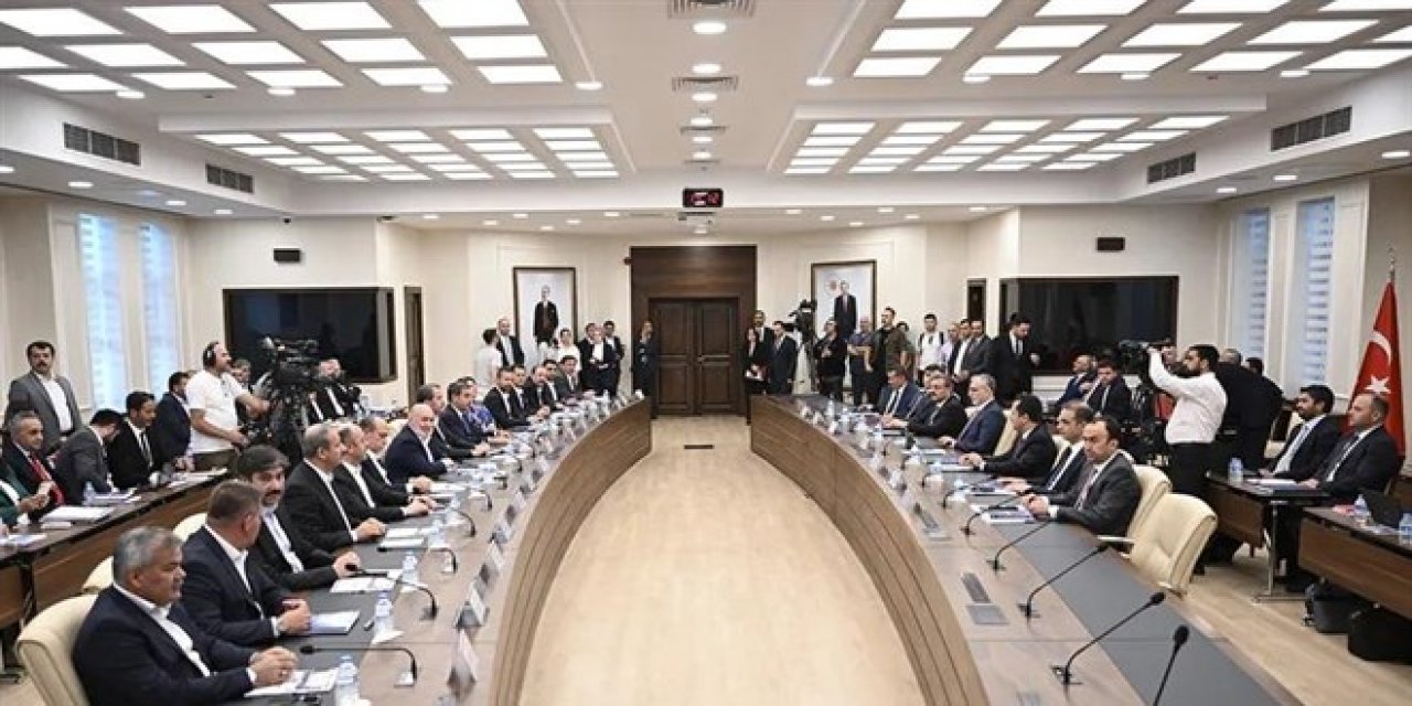 Milli Gazete: Hükümet memura yüzde 70 zam teklif edecek