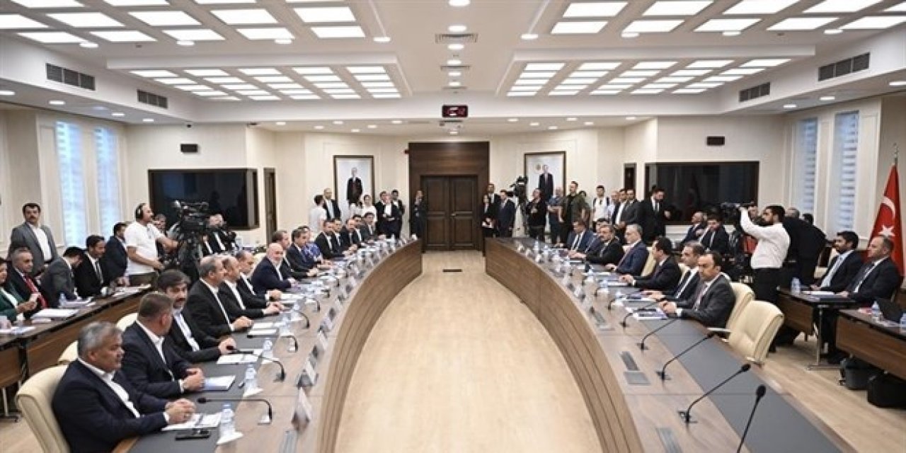 Kamu Toplu Sözleşmesi Hakem Kurulu'na mı kalacak?