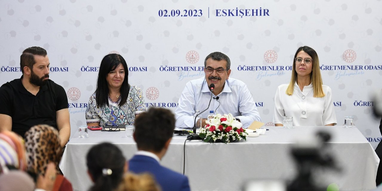 "Öğretmenler Odası Buluşmaları"nın Bu Haftaki Adresi Eskişehir!