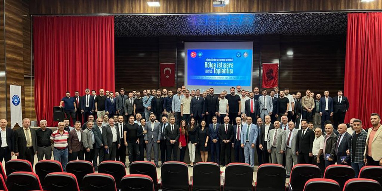Türk Eğitim-Sen Teşkilatı, Van Bölge Toplantısında Buluştu