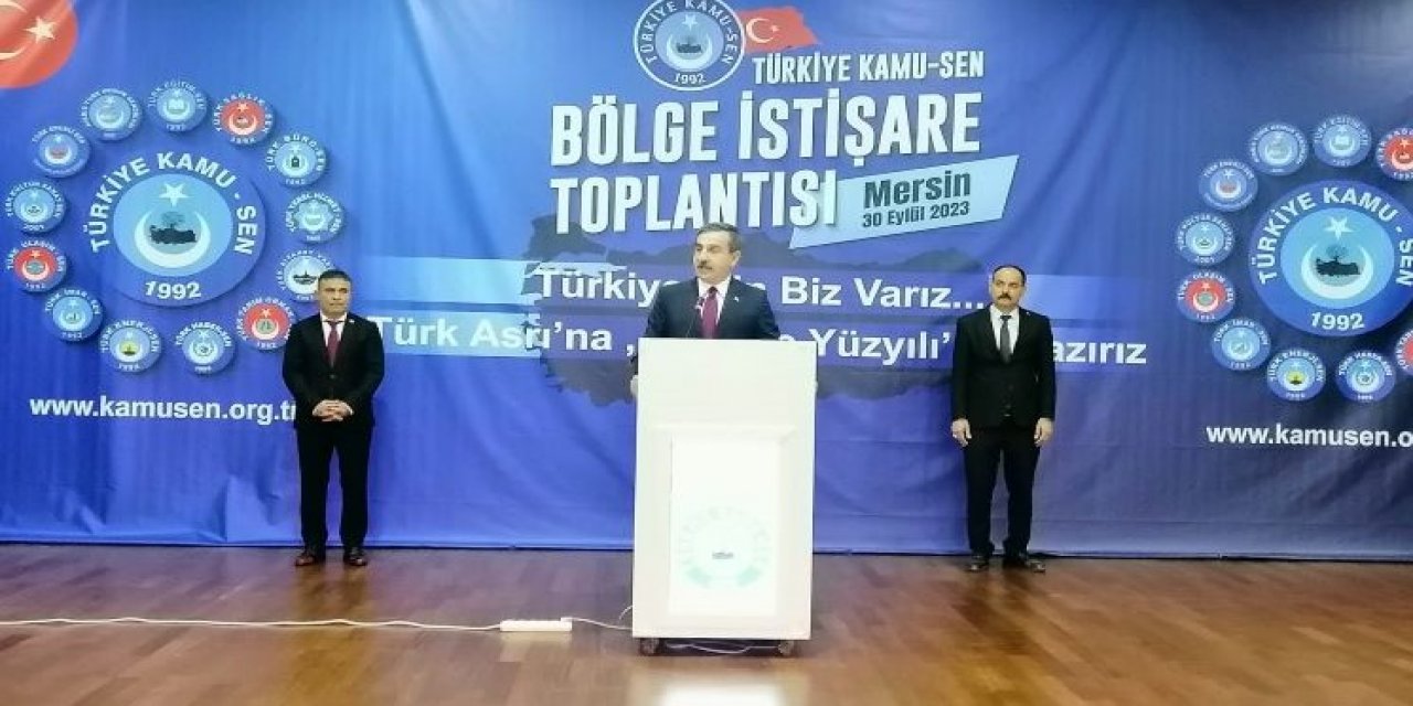 Türkiye Kamu-Sen "Türkiye Yüzyılı'na Biz De Varız" Dedi!