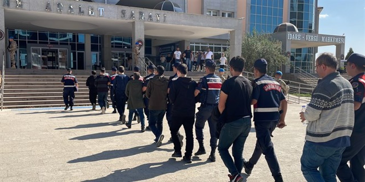 Botla Yunanistan'a kaçmaya çalışan 20 FETÖ mensubu tutuklandı!