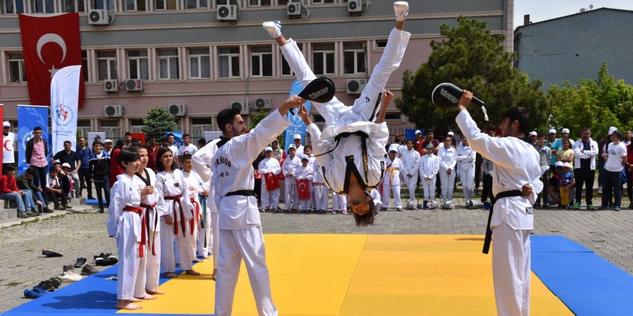 Milli sporcular beden eğitimi öğretmeni olarak atandı