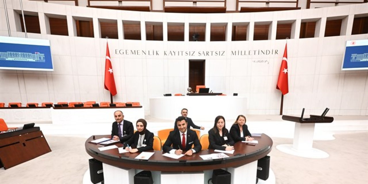 Meclis'in hafızası stenograflara 'yapay zeka' desteği geliyor