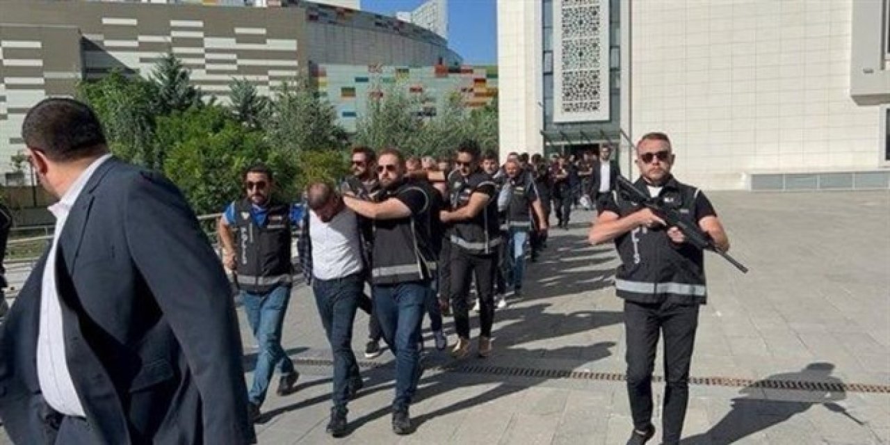 Ayhan Bora Kaplan soruşturmasında 3 Emniyet Müdürü açığa alındı