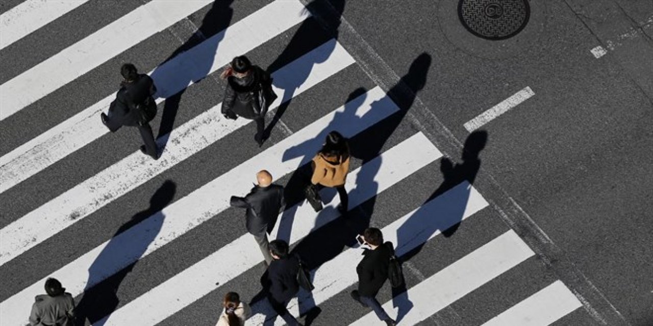 Yaya yolları ve kaldırımların tasarımı yenileniyor