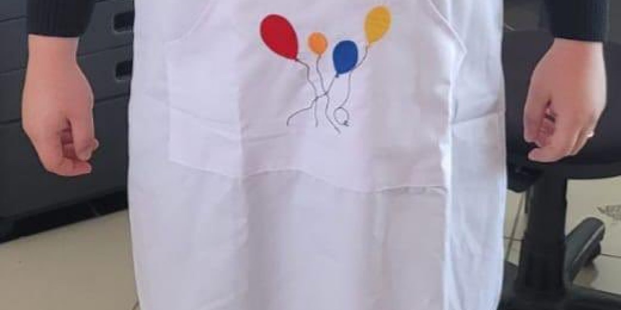 MEB'in 24 Kasım öğretmenler önlüğü sosyal medyada!