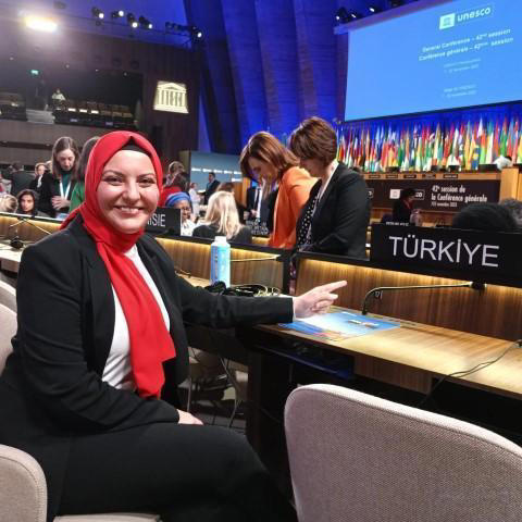 Tuba öğretmen Dünya’nın en iyi 50 öğretmeni arasında!