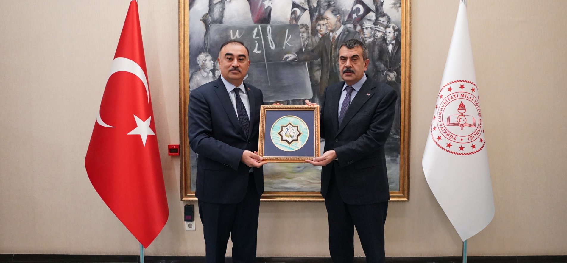 Bakan Tekin 3 Devletin Büyükelçilerini Kabul Etti