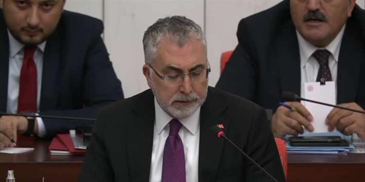 Çalışma saatleri kısalacak mı? Bakan Işıkhan'dan flaş açıklama!